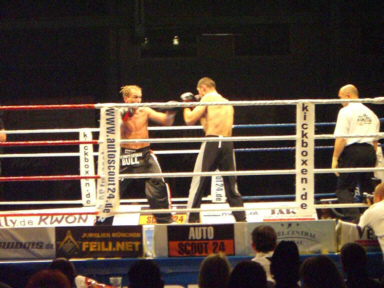 Kickboxen 24