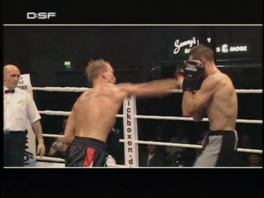 Kickboxen 18